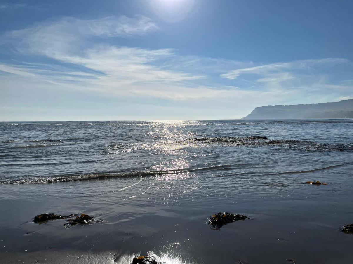 Darnholm Cottage Robin Hood's Bay Esterno foto