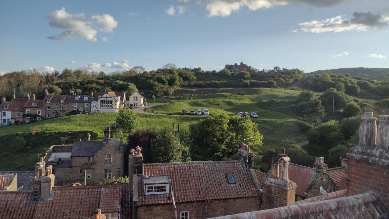 Darnholm Cottage Robin Hood's Bay Esterno foto